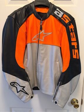 Alpinestars Men's Stunt Leather Motorcycle Jacket